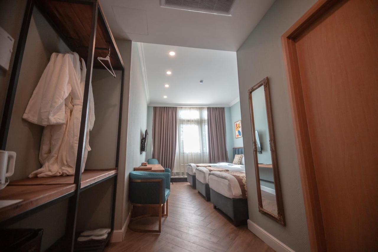 Grand Opera Hotel Кутаиси Екстериор снимка
