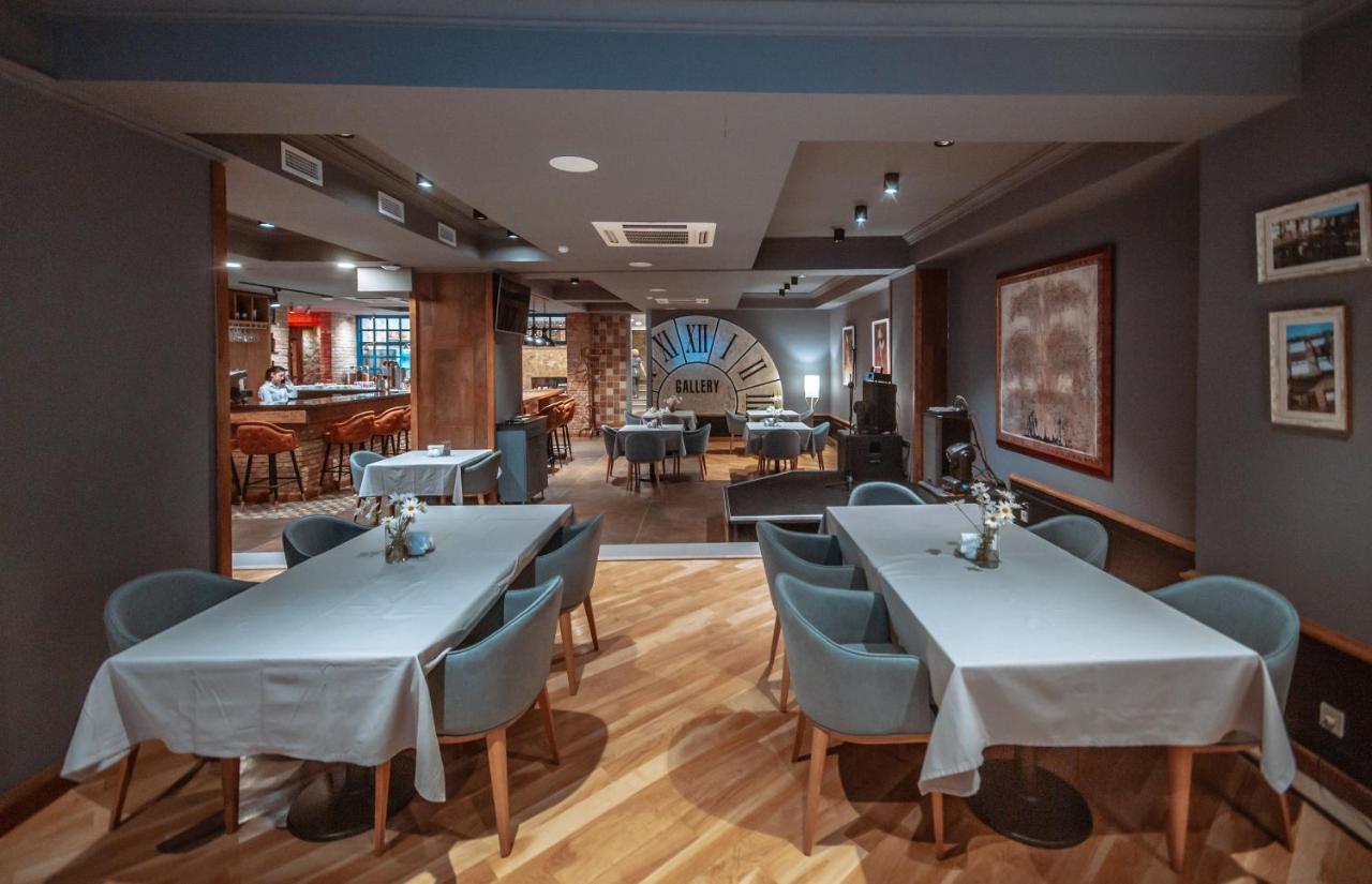 Grand Opera Hotel Кутаиси Екстериор снимка